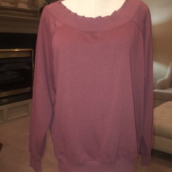 Maroon distressed sweatshirt in beautiful burgundy - Picture 3 of 8